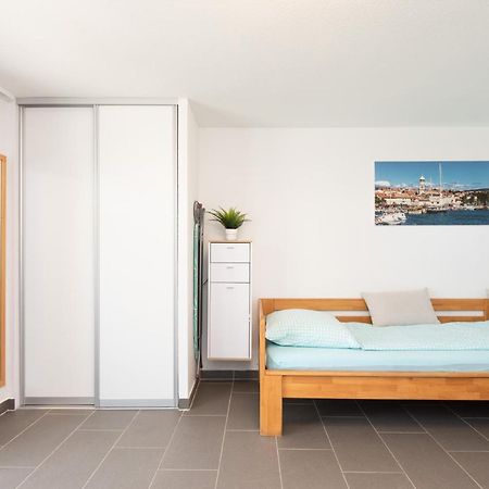 קרק Apartments Oleander מראה חיצוני תמונה