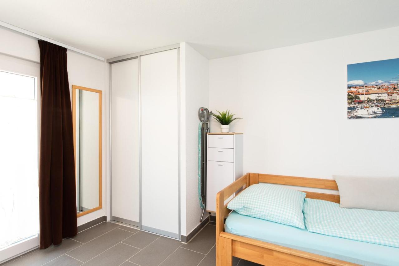 קרק Apartments Oleander מראה חיצוני תמונה