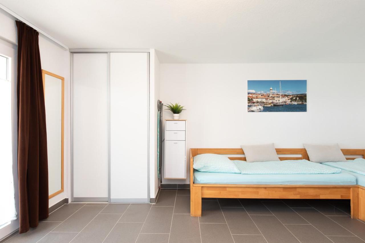 קרק Apartments Oleander מראה חיצוני תמונה