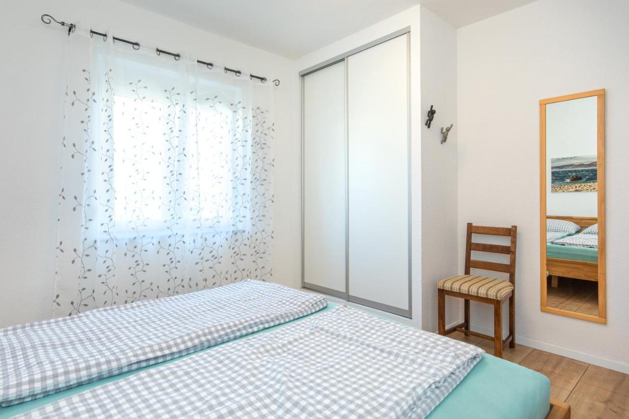 קרק Apartments Oleander מראה חיצוני תמונה